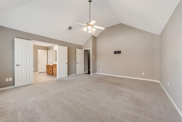 Building Photo - 3759 Voltaire Dr
