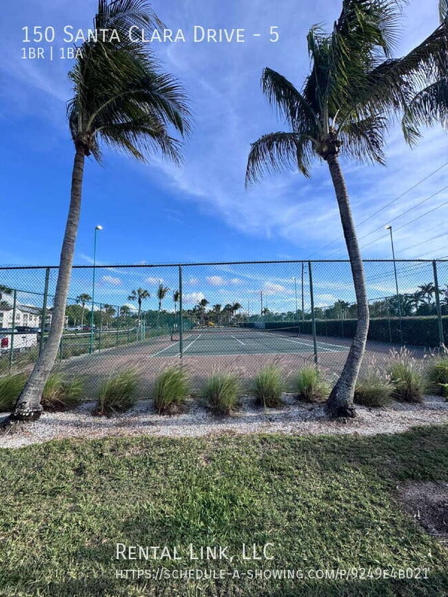 Building Photo - 150 Santa Clara Dr