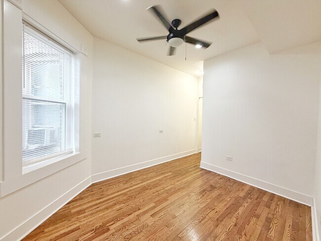 Building Photo - 3316 W Flournoy St