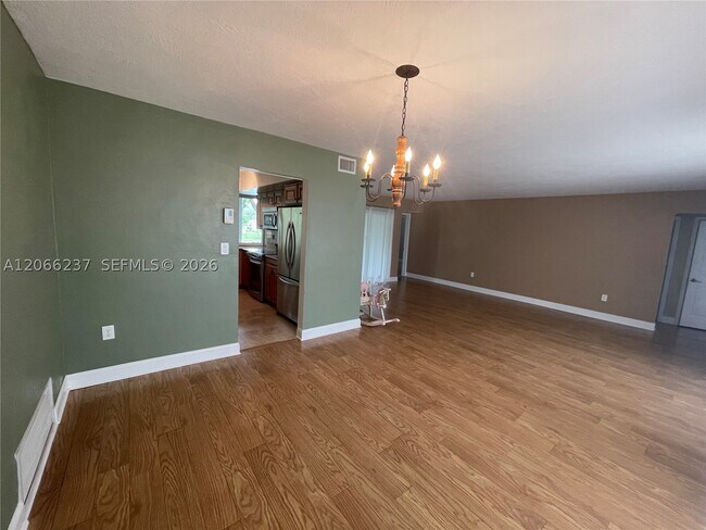 Building Photo - 9301 SW 54th St