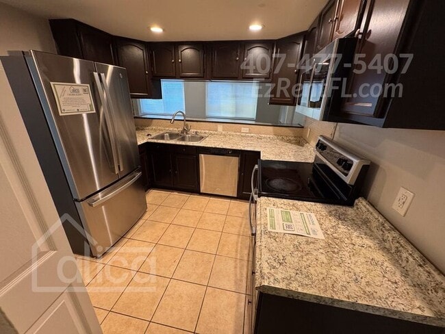 Building Photo - 5631 Canosa Dr