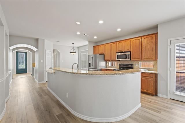 Building Photo - 689 Bonham Dr
