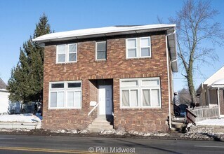 Building Photo - Cozy 2 Bed Apartment in Indianapolis with ...
