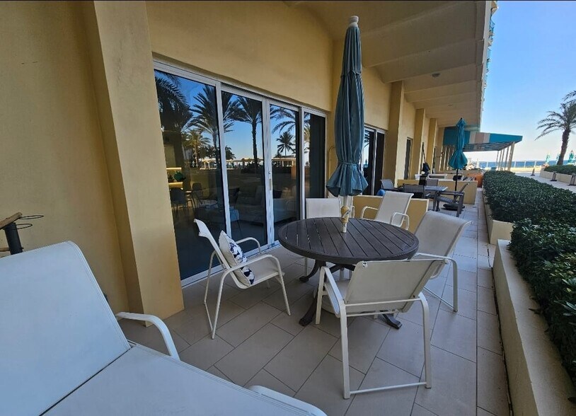 Building Photo - 2501 S Ocean Dr