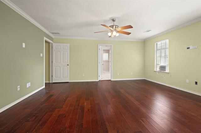 Building Photo - 2123 Wilson Dr