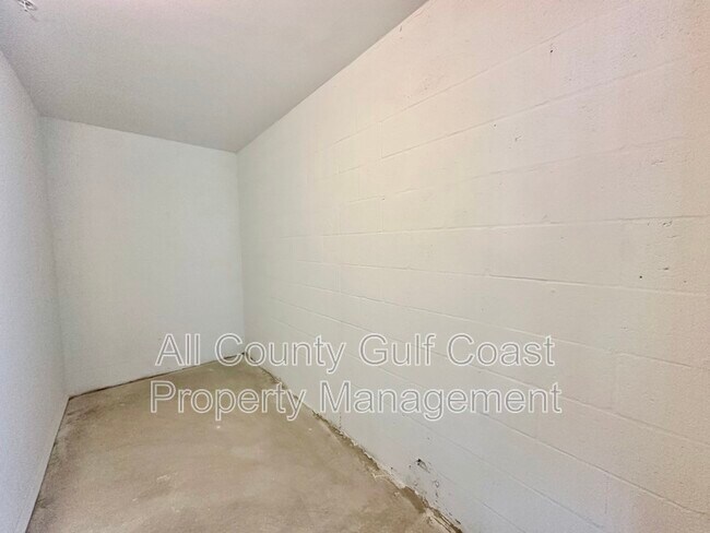 Building Photo - 17565 Opal Sand Dr