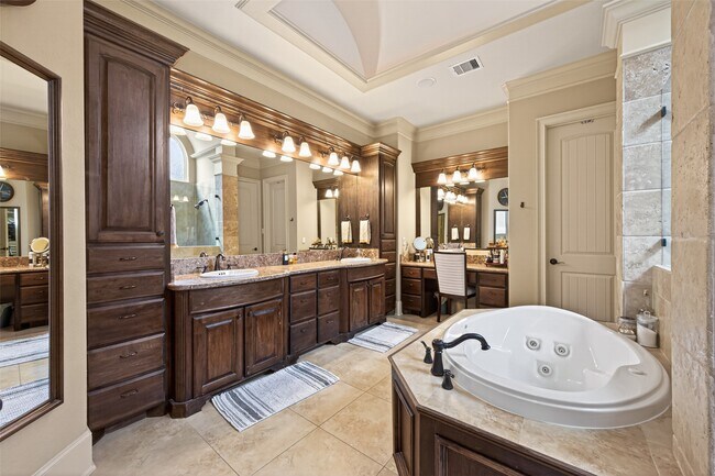 Building Photo - 7414 Dayhill Dr