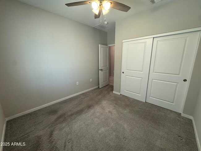 Building Photo - 775 E Furness Dr