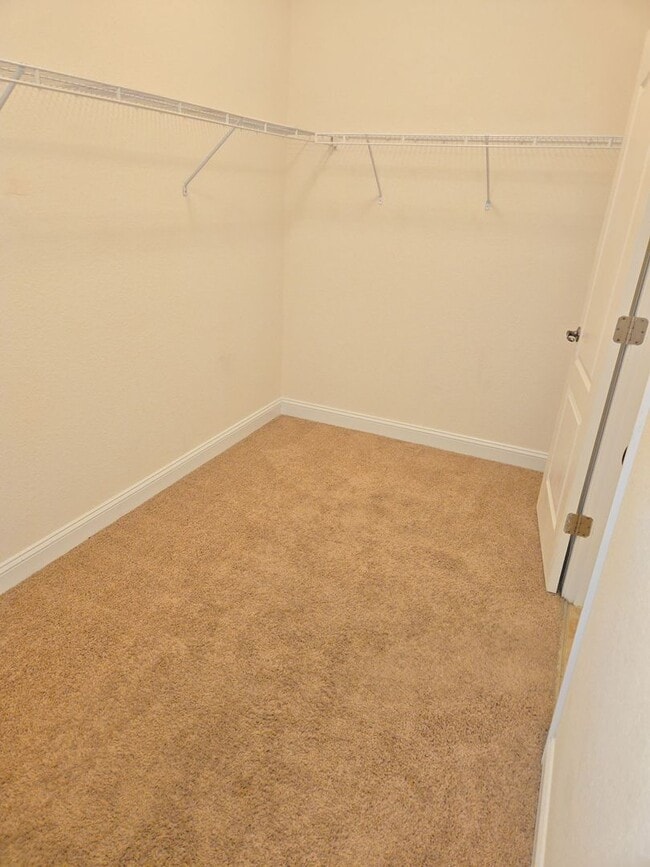 Building Photo - Virginia Beach living at its BEST!