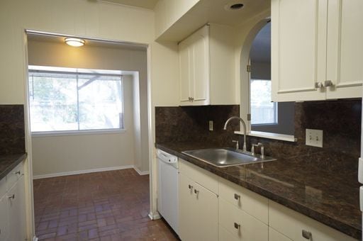 Building Photo - 4 Bedroom - North Central - Harmony Hills