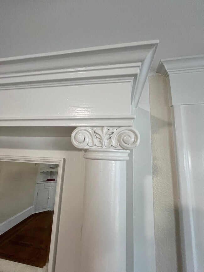 Building Photo - 9 Monte Vista Ave