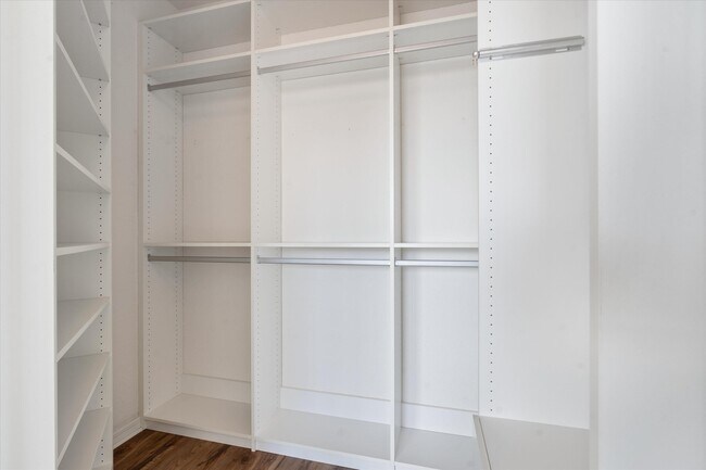 Building Photo - 119 Gramercy Square Dr