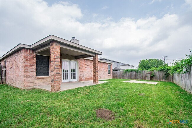 Building Photo - 4004 Bull Run Dr