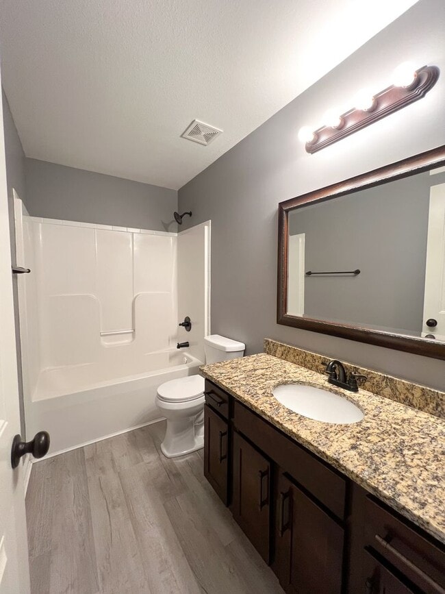 Building Photo - Gorgeous Single-Family--Fenced Backyard and Bonus Room!