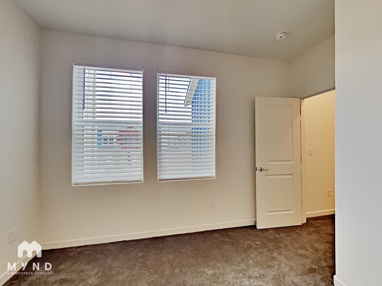 Building Photo - 4873 Black Falcon Wy