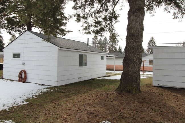 Building Photo - 3514 W Broad Pl