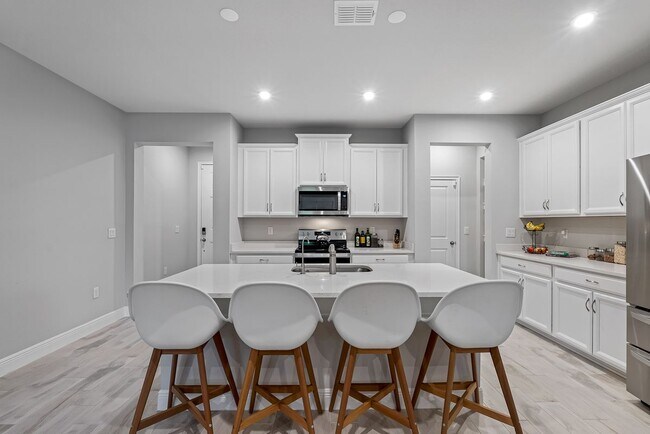 Building Photo - 6026 Grand Sonata Ave