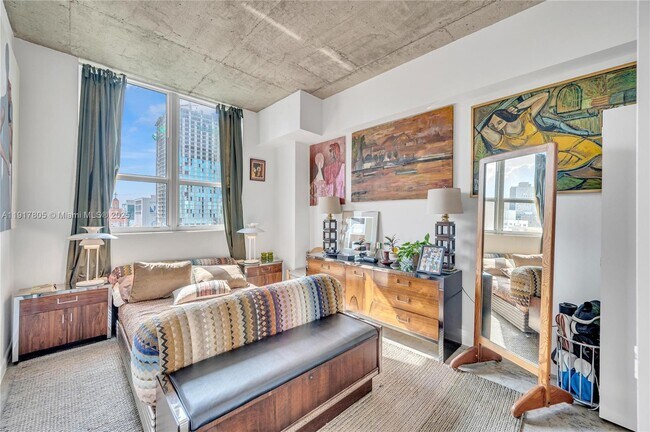 Building Photo - 133 NE 2nd Ave