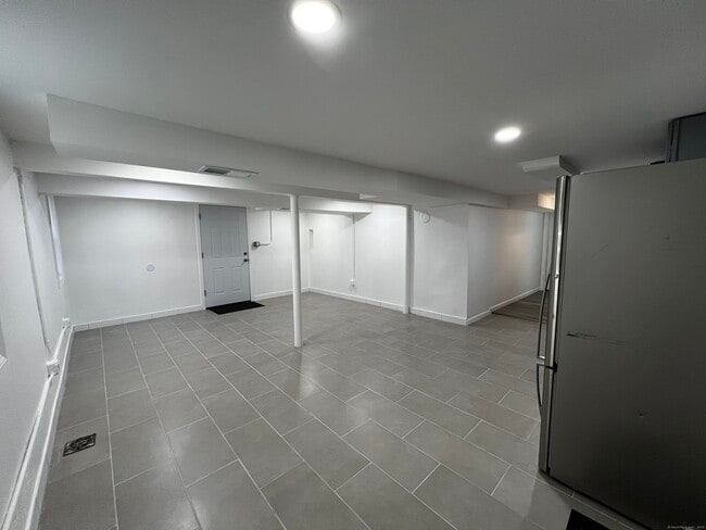 Building Photo - 24 Martone St