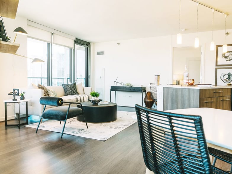 Building Photo - 340 W Hubbard St