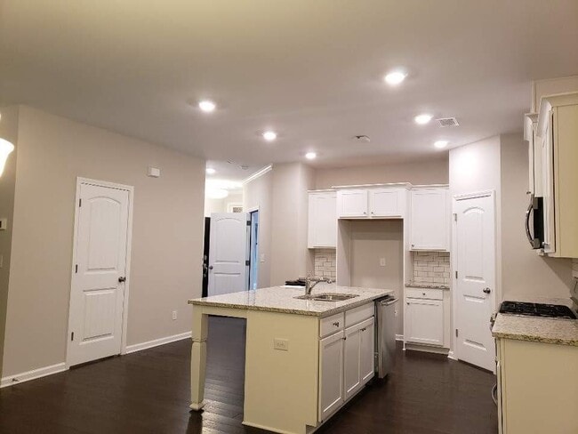 Building Photo - 1476 Lanier Vista Dr