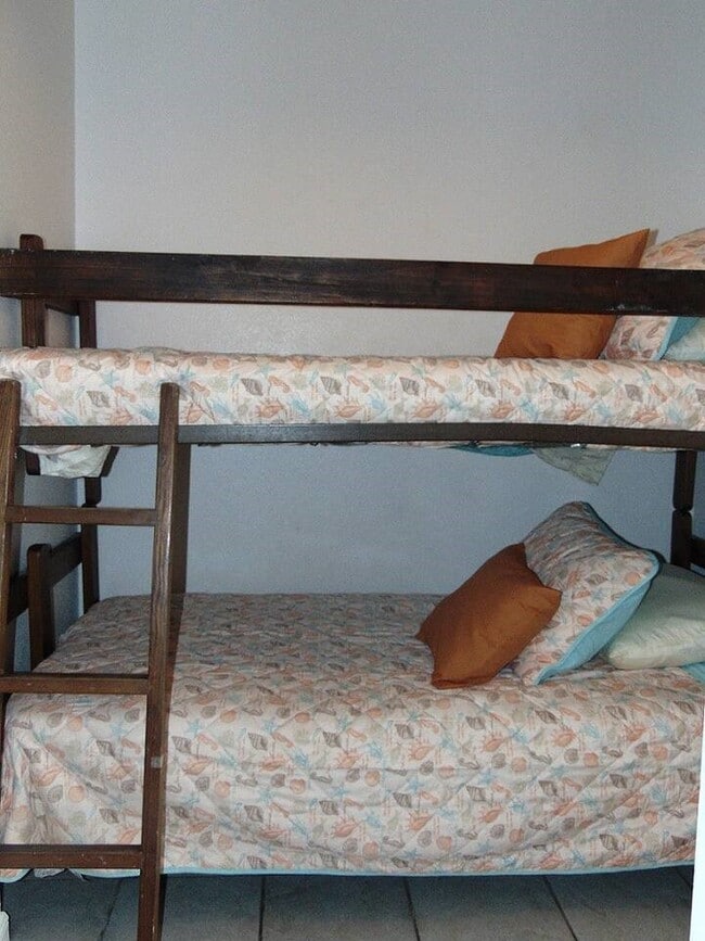 Building Photo - 6300 Seawall Blvd