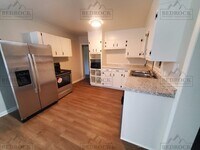 Building Photo - 2800 Cave Ave NW