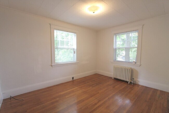 Building Photo - 97 Langdon St
