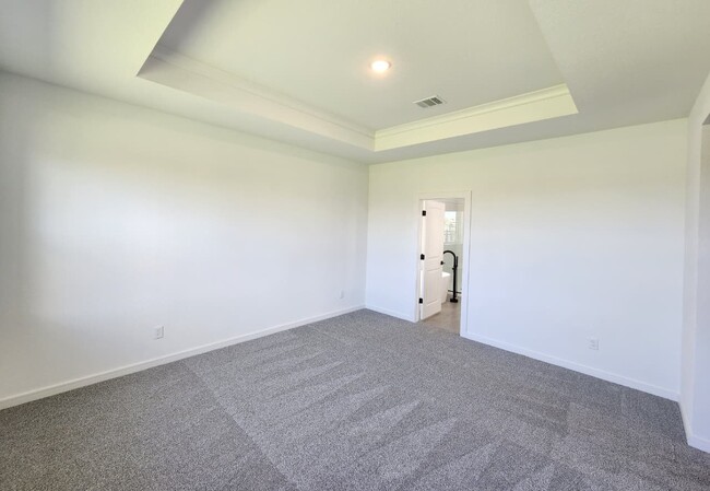 Building Photo - 21226 Blue Blf Dr
