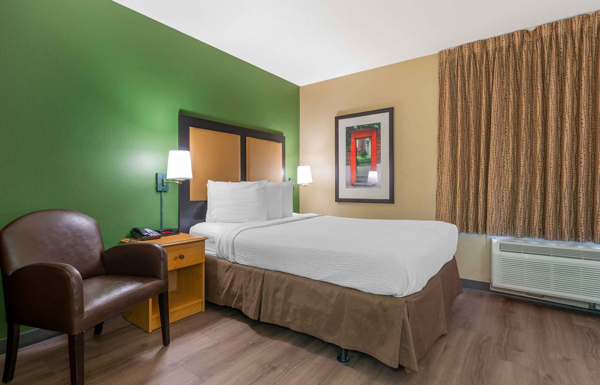 Building Photo - Furnished Studio-Kansas City - Overland Park - Nall Ave