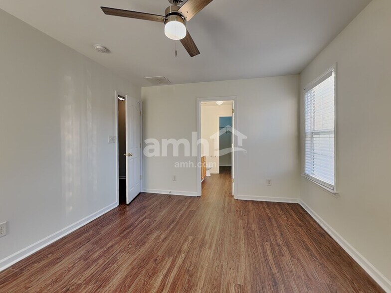 Building Photo - 5030 Stowe Derby Dr