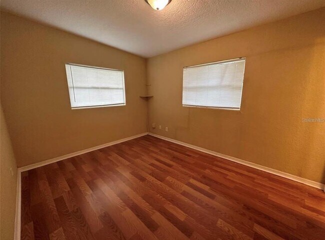Building Photo - 116 Jupiter Cir