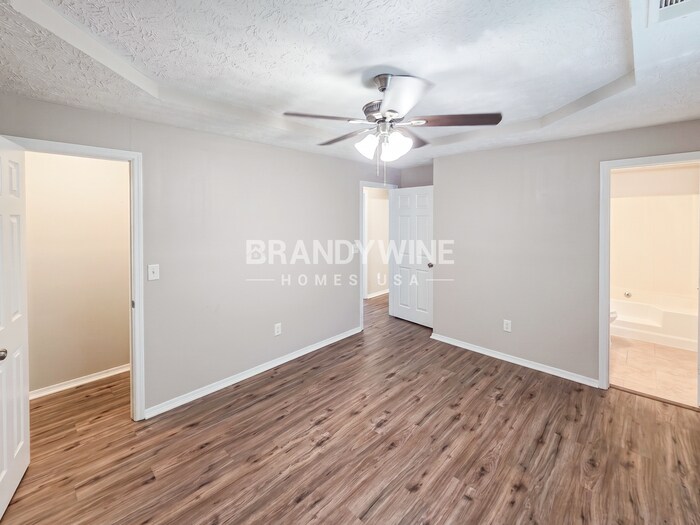 Building Photo - 2604 Clifton Run Trce