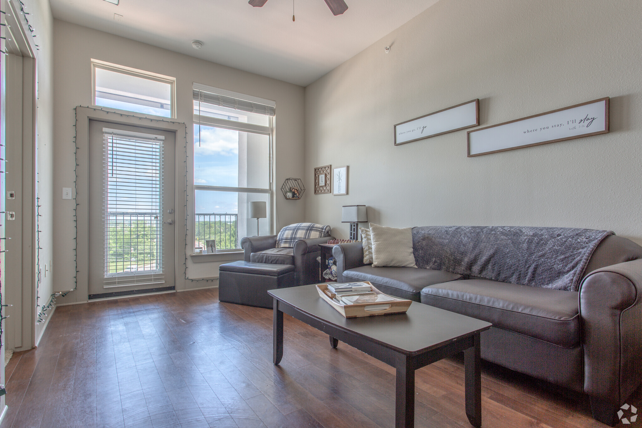 1 BR, 1 BA - 612 SF - The Lofts at Wolf Pen Creek