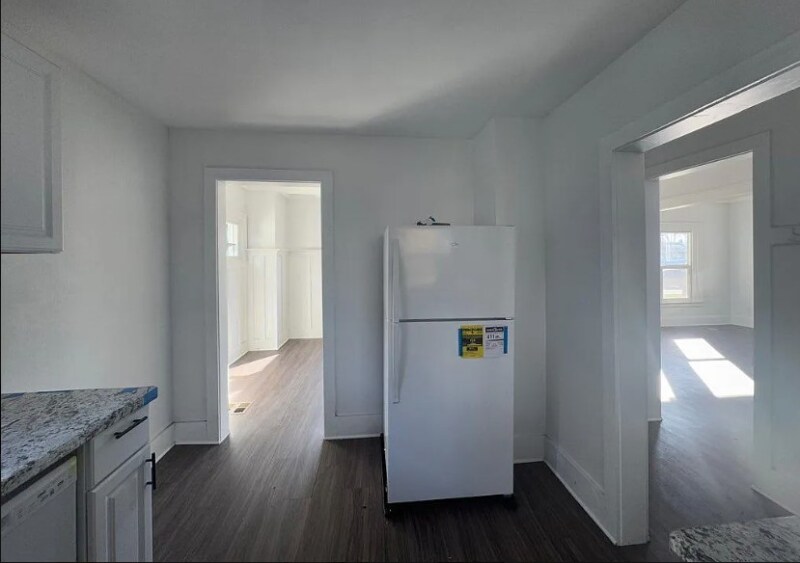 Building Photo - 101 Colorado St