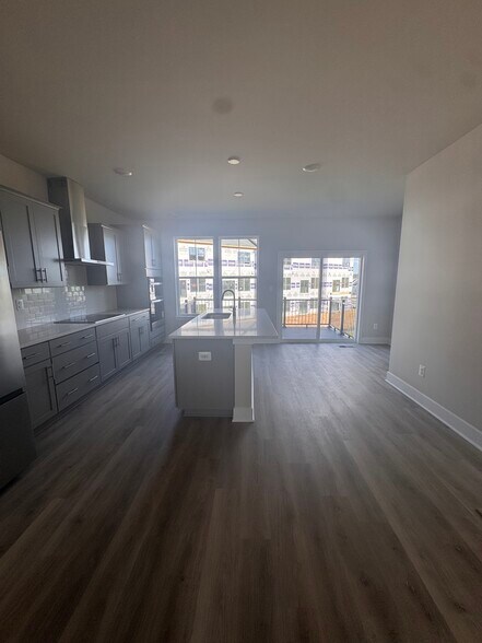 Building Photo - 11327 Hypatia Loop