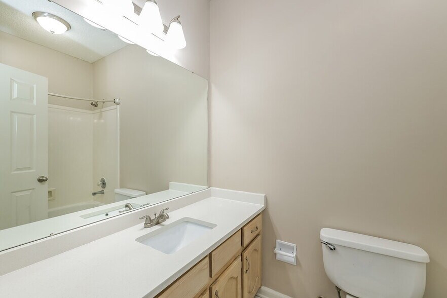 Building Photo - 2582 Hearth Stone Dr