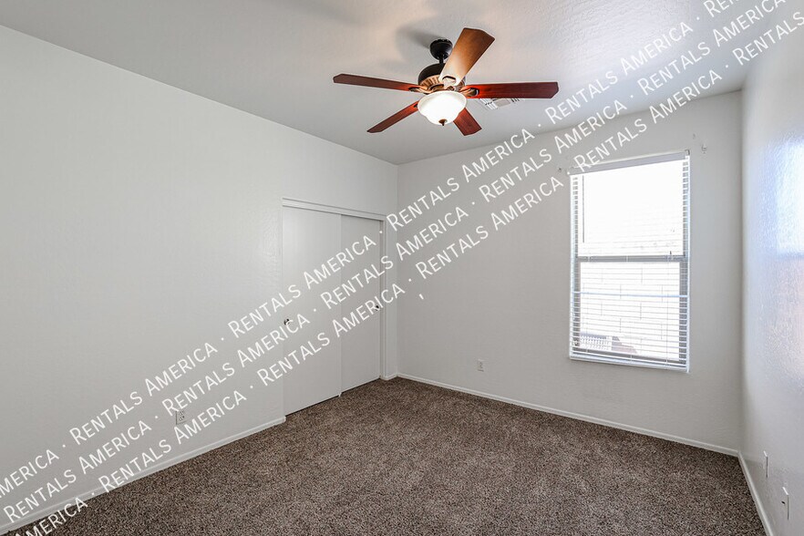 Building Photo - 4635 W Burgess Ln