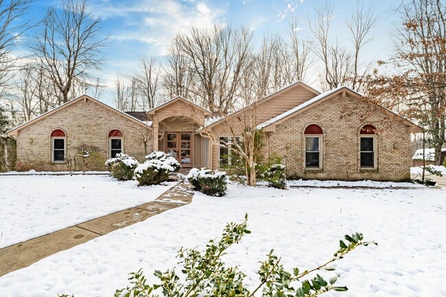 Primary Photo - 6253 Headley Heights Ct