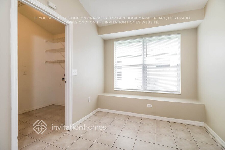 Building Photo - 1447 Baythorn Dr