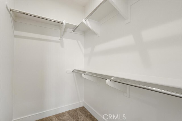 Building Photo - 131 Halworth