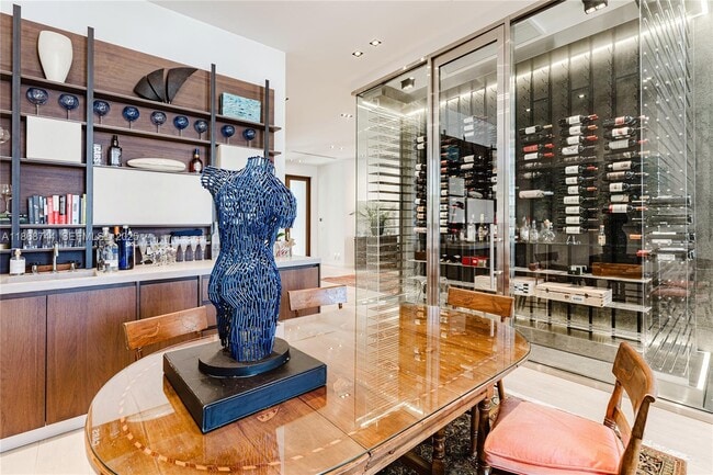 Building Photo - 3916 Island Estates Dr