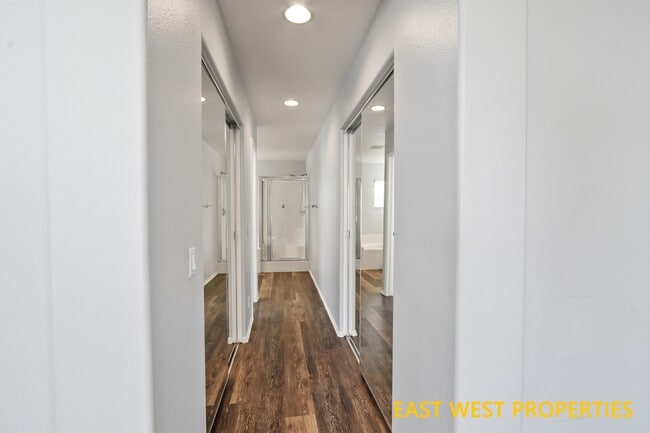 Building Photo - 2945 Schwendeman Ave