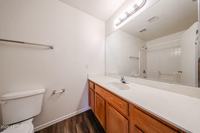 Building Photo - 2428 S 84th Gln