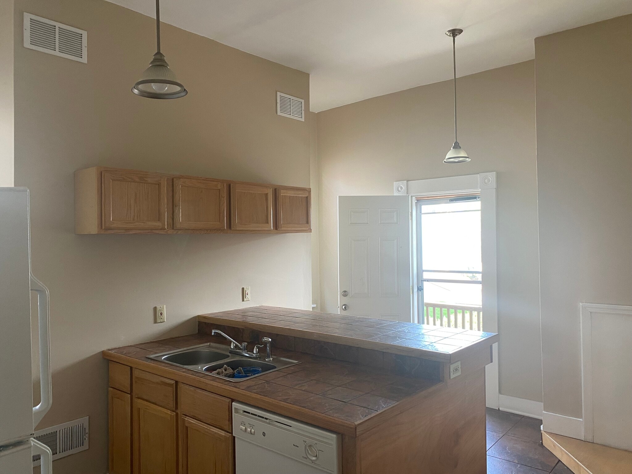 kitchen on first floor - 7131 Penn Ave