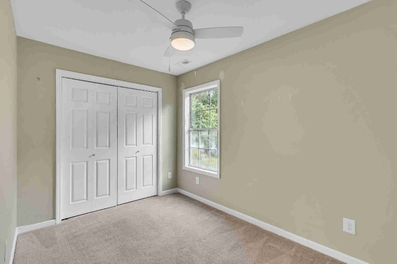 Building Photo - 1520 Birchwood Cir