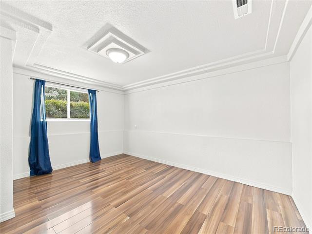 Building Photo - 3137 W 20th Ave