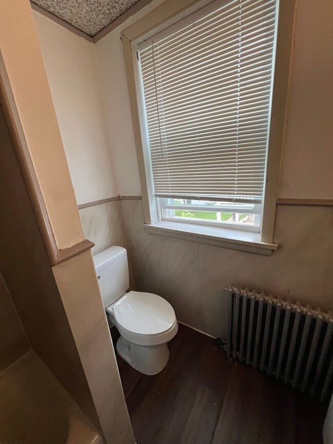 Building Photo - 4 Bedroom House near Albright College