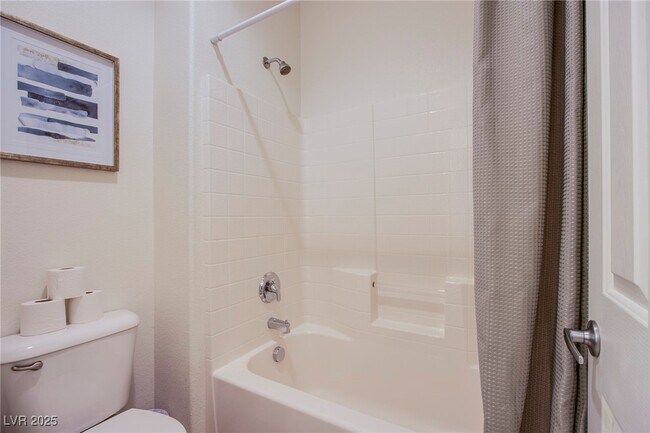 Building Photo - 29 Blue Sunrise Ave