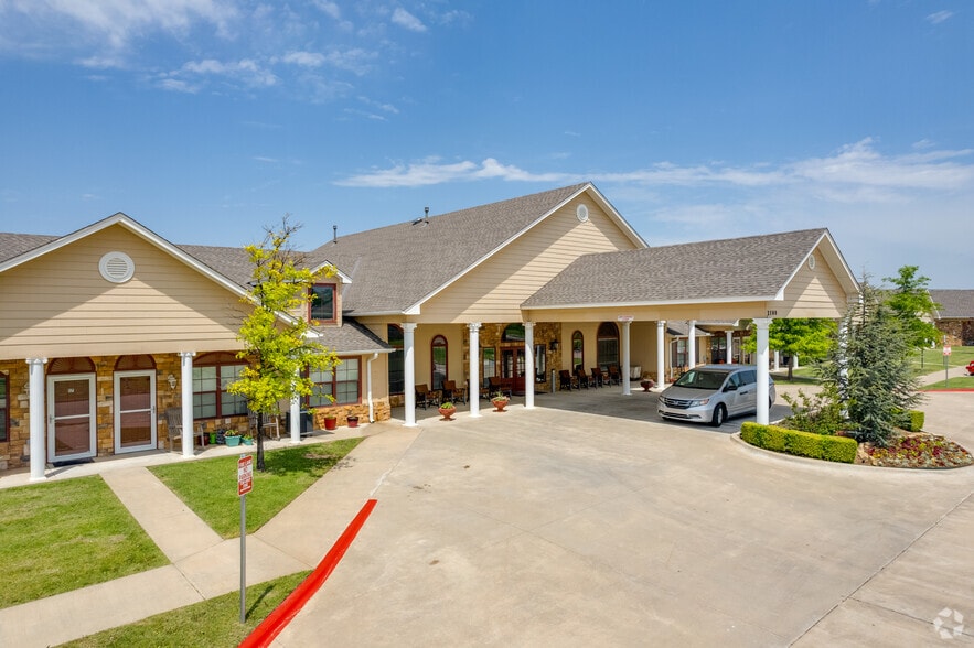 Silver Elm Estates of Norman 2100 36th Ave NW Norman OK 73072